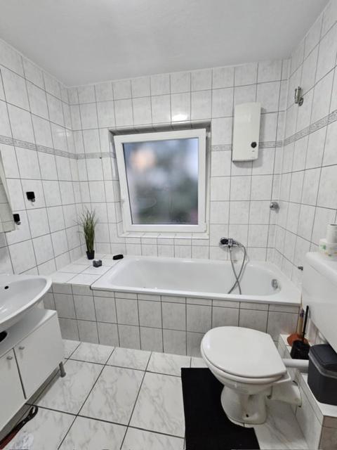 M&L Wohnen 2 Apartment Essen Bagian luar foto