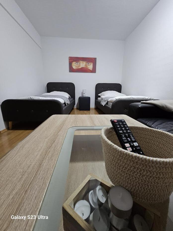 M&L Wohnen 2 Apartment Essen Bagian luar foto